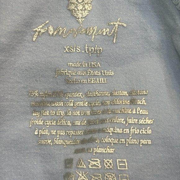 FREE PEOPLE | NWOT Eyelet Sports Bra in Light Blue * - Picture 3 of 3